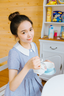 年轻儿媳妇
